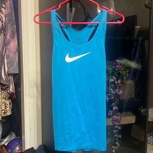 Nike drifit tank